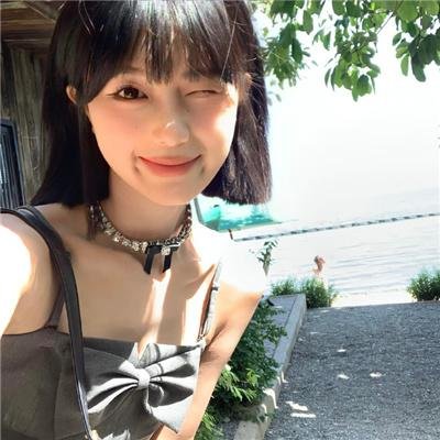 10号舱里的女人